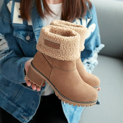 Für ältere Frauen mit Balanceproblemen entwickelte Stiefel mit Fußgewölbestütze – wasserdicht und rutschfest, damit Sie den ganzen Tag schmerzfrei laufen können