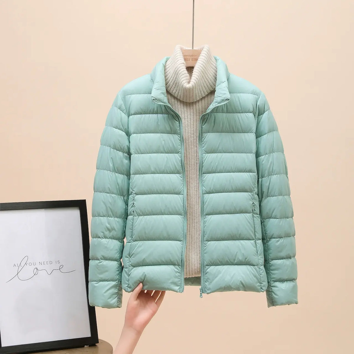 🔥 Bestseller ✨ Kurze Damen-Daunenjacke – leicht, warm und stilvoll ❄️